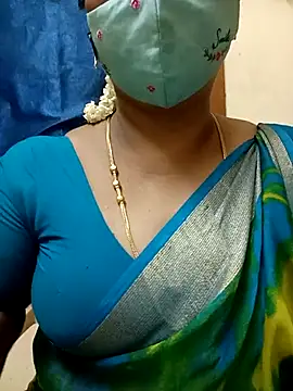 sushma26 online show from June 30, 2026, 8:21 pm