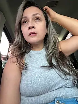 sophie lopez1 online show from June 21, 2026, 8:33 pm