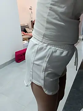 susu baby online show from July 18, 2026, 3:22 am