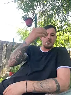 DaNNyeL016 online show from July 26, 2026, 11:06 am