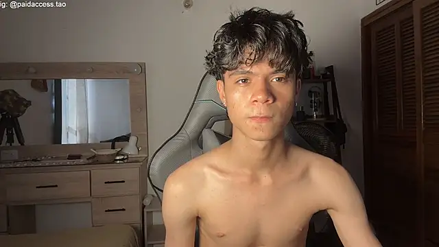 OopsAgain  online show from June 20, 2026, 8:11 pm