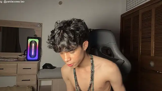 OopsAgain  online show from June 24, 2026, 12:53 am