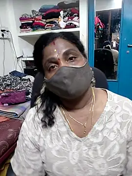 Tamil Kavitha10 online show from May 8, 2026, 7:19 pm