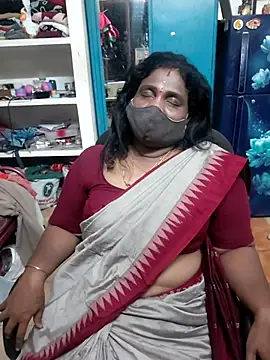 Tamil Kavitha10 online show from May 9, 2026, 9:42 pm