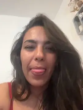 Mitalina online show from May 10, 2026, 3:17 pm