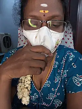 umashreetamil online show from May 13, 2026, 2:47 pm