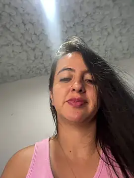 salo-rousee online show from July 18, 2026, 4:49 am
