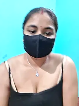 DivyaBhabhi69xh online show from July 3, 2026, 2:45 pm