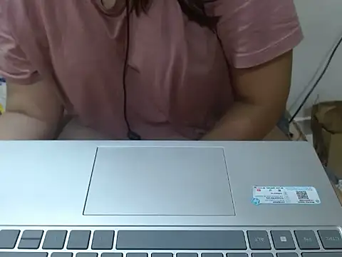 Snapshot of Nataliya_Singh chatting on April 28, 2026, 7:41 pm Nataliya Singh online show from April 28, 2026, 7:41 pm