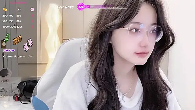 Snapshot of Naiyi-babe chatting on November 21, 2025, 3:44 pm Naiyi-babe online show from November 21, 2025, 3:44 pm