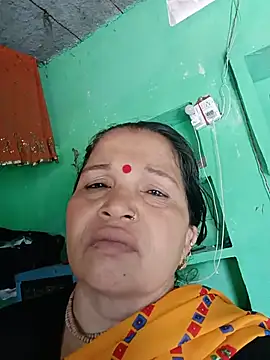 Snapshot of Manavi_x chatting on June 21, 2026, 7:33 am Manavi x online show from June 21, 2026, 7:33 am
