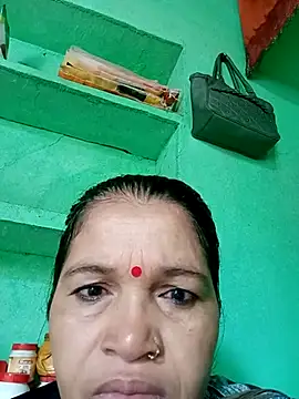 Snapshot of Manavi_x chatting on August 3, 2026, 3:05 am Manavi x online show from August 3, 2026, 3:05 am