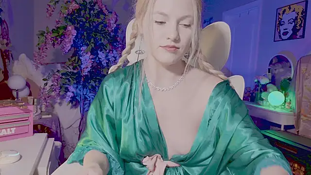 Talulaa online show from June 20, 2026, 10:56 pm