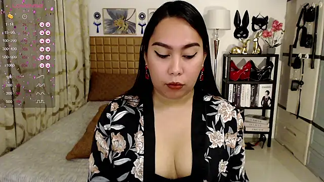 iamyourfantasyxx online show from June 14, 2026, 2:35 am
