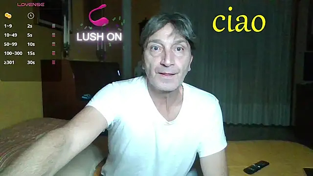Snapshot of lattediyak chatting on November 19, 2025, 12:43 am lattediyak online show from November 19, 2025, 12:43 am