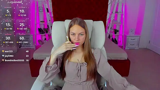 MilaAddams online show from July 28, 2026, 2:13 pm