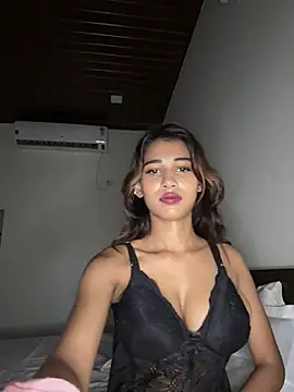 STRIP GLOW online show from August 2, 2026, 3:43 pm