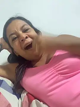 Snapshot of YadiraOrozco chatting on May 12, 2026, 1:25 am YadiraOrozco online show from May 12, 2026, 1:25 am