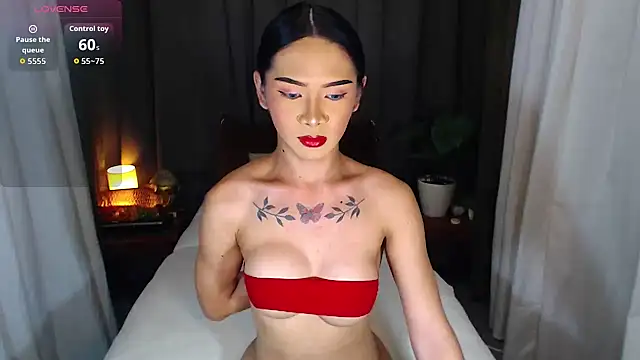 MariaLucyJasminx online show from August 1, 2026, 1:05 am