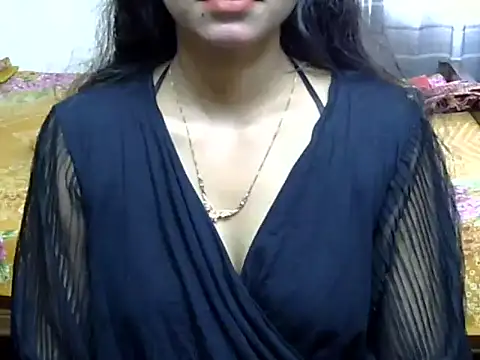 AlisaPari2007 online show from September 11, 2025, 6:24 am