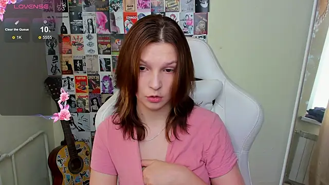 AudreyyKim online show from July 24, 2026, 8:23 am