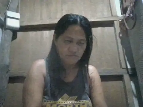 Snapshot of hotmama_063 chatting on June 18, 2026, 9:41 pm hotmama 063 online show from June 18, 2026, 9:41 pm