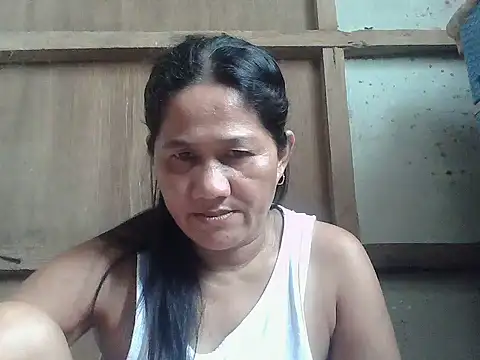 Snapshot of hotmama_063 chatting on July 23, 2026, 1:58 am hotmama 063 online show from July 23, 2026, 1:58 am