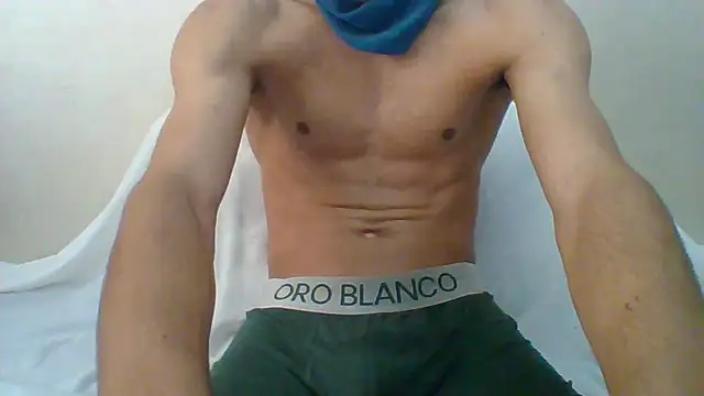 Snapshot of Osamabigdick7 chatting on June 18, 2026, 11:36 am Osamabigdick7 online show from June 18, 2026, 11:36 am
