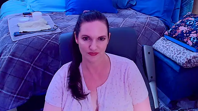 ninajaymes online show from July 25, 2026, 10:18 pm