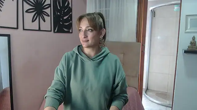 amara rousse1 online show from July 24, 2026, 1:20 pm
