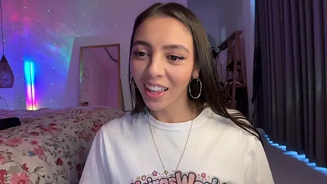 keirasworld online show from June 8, 2026, 1:28 am