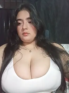 MIIN JII 1 online show from June 24, 2026, 6:01 am