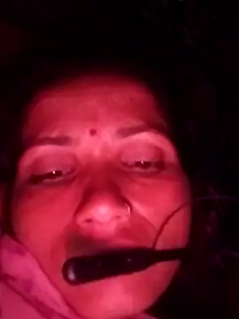 KIRTI12 HOT online show from June 23, 2026, 4:05 pm