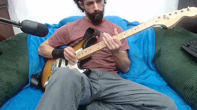 Stringin69 online show from April 30, 2026, 7:47 am