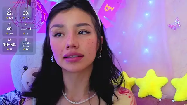 april bennett online show from July 25, 2026, 2:36 pm