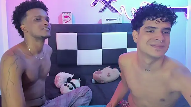 Snapshot of Lucky_boys__X chatting on May 27, 2026, 1:52 pm Lucky boys X online show from May 27, 2026, 1:52 pm