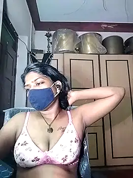 Tamil Kavitha online show from July 4, 2026, 7:20 pm