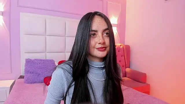 Ashleypetit online show from July 28, 2026, 4:50 pm