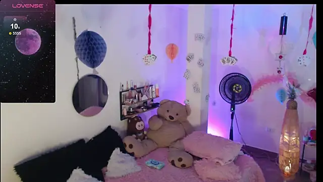 danny 1hotcute online show from June 24, 2026, 8:46 am