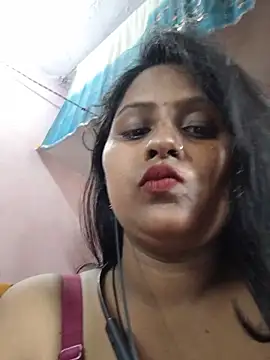 Jasmine Januja online show from June 30, 2026, 4:35 am