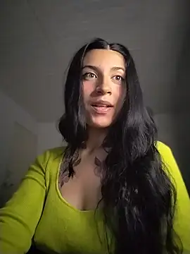 gabii hardy online show from August 5, 2026, 9:23 am