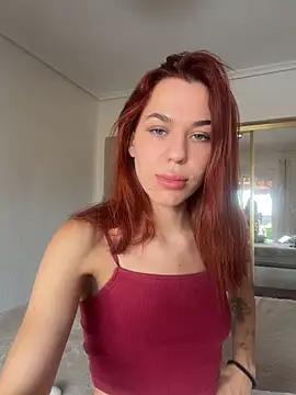 MollyXoXo online show from July 16, 2026, 1:06 pm