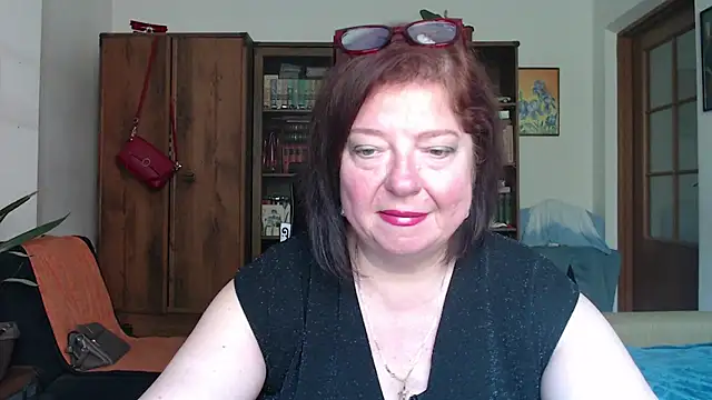 Violet Pulse online show from June 26, 2026, 11:14 am