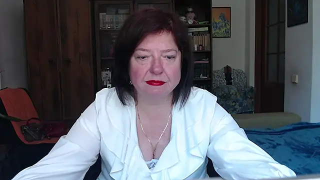 Violet Pulse online show from July 12, 2026, 11:45 am