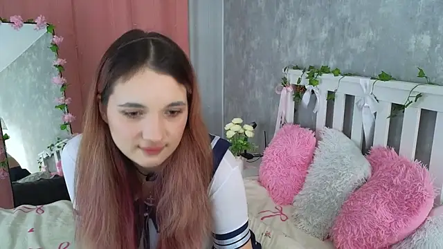 vivyboo111 online show from July 29, 2026, 7:23 pm