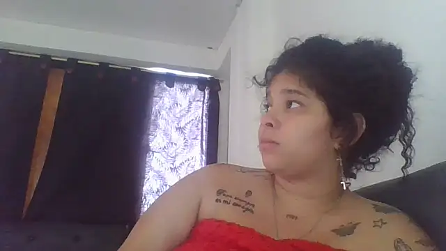 katalella 22hot online show from May 12, 2026, 7:33 pm
