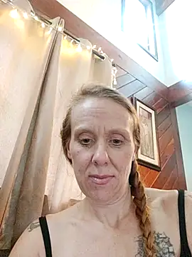 PiperXXXHarder online show from August 8, 2026, 7:27 pm