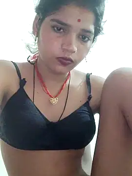 Snapshot of Mahek_love143 chatting on July 13, 2026, 10:34 pm Mahek love143 online show from July 13, 2026, 10:34 pm