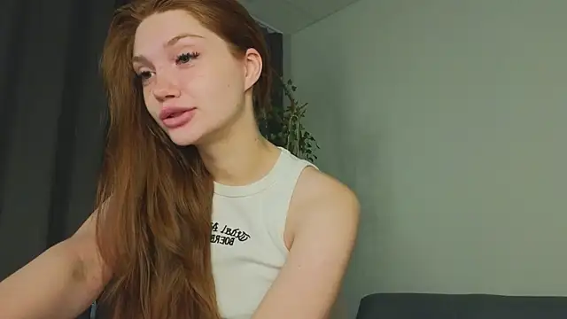 Nicole Broown  online show from August 4, 2026, 9:17 pm
