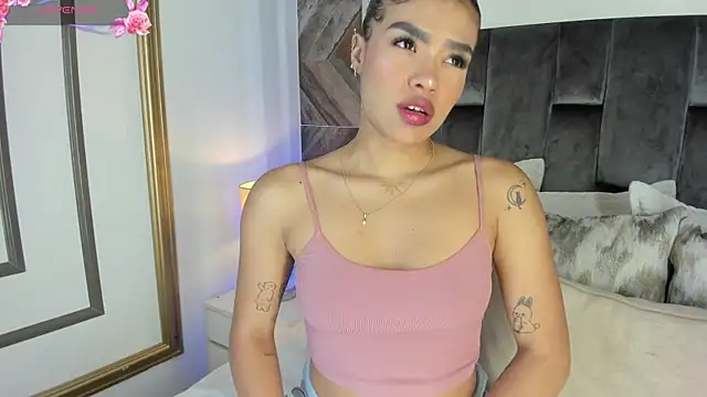 NaylaGrey online show from July 29, 2026, 9:13 pm